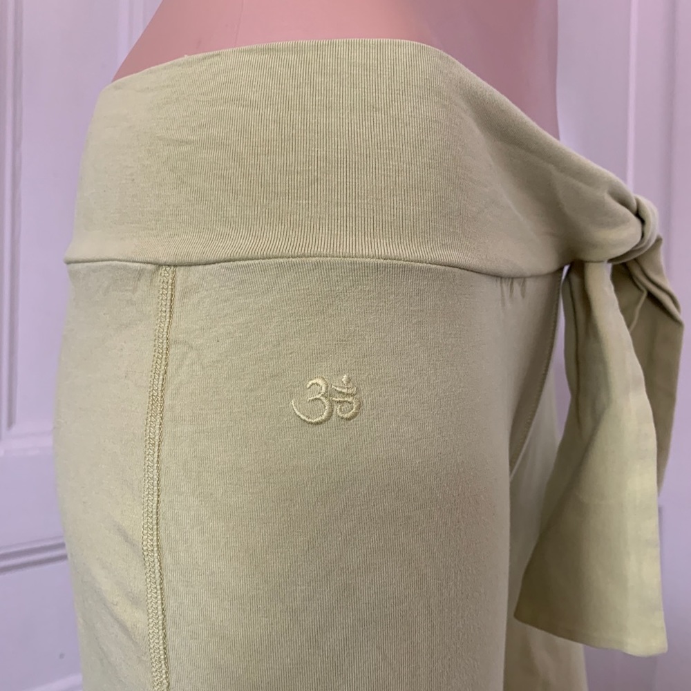 OmGirl Mustard Yellow Straight Leg Yoga Pants Sm